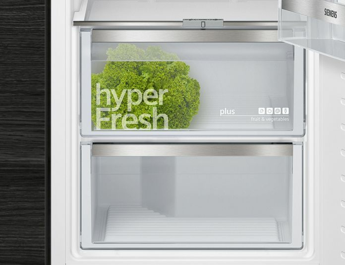 Siemens KI82LAFF0 Einbau Kühlschrank mit Gefrierfach 178 cm Nische  Flachscharnier hyperFreshPlus varioShelf günstig kaufen